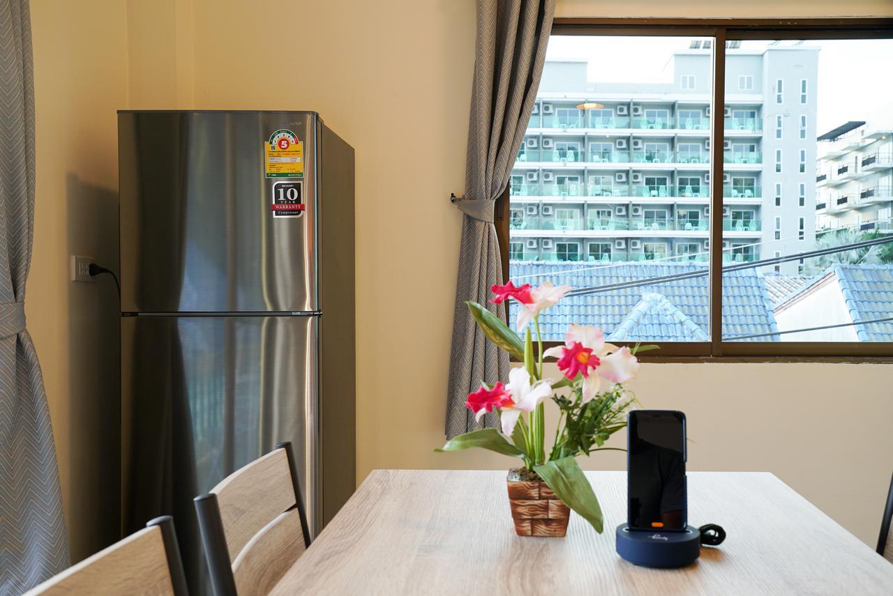 Eriksson Guesthouse Patong Стая снимка