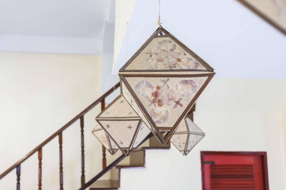 Eriksson Guesthouse Patong Екстериор снимка
